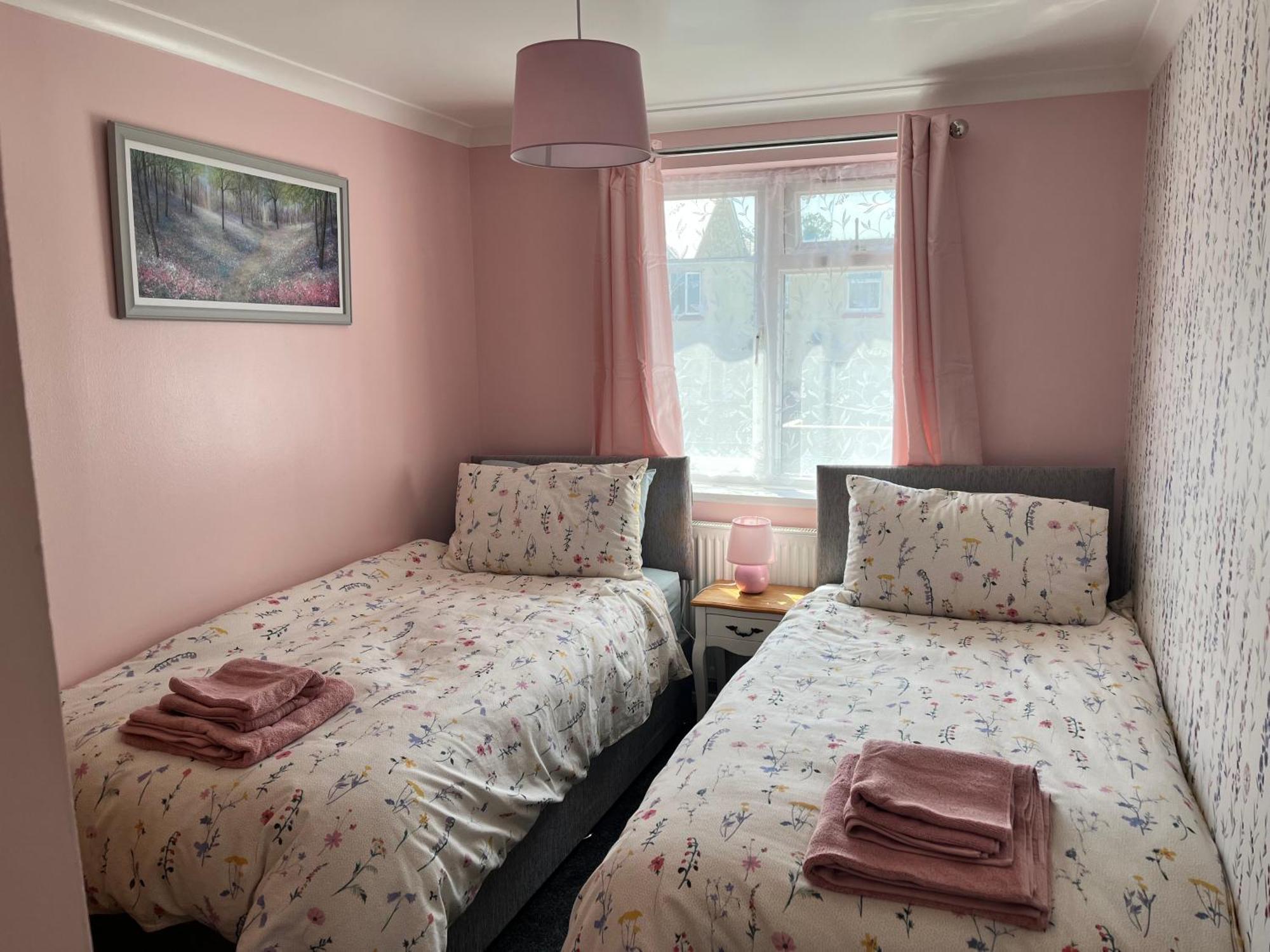April Cottage 桑当 外观 照片